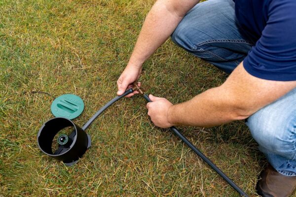 Rain Bird 32HE In-Ground Pro Rotor Pop-up Sprinkler System Kit - Image 3